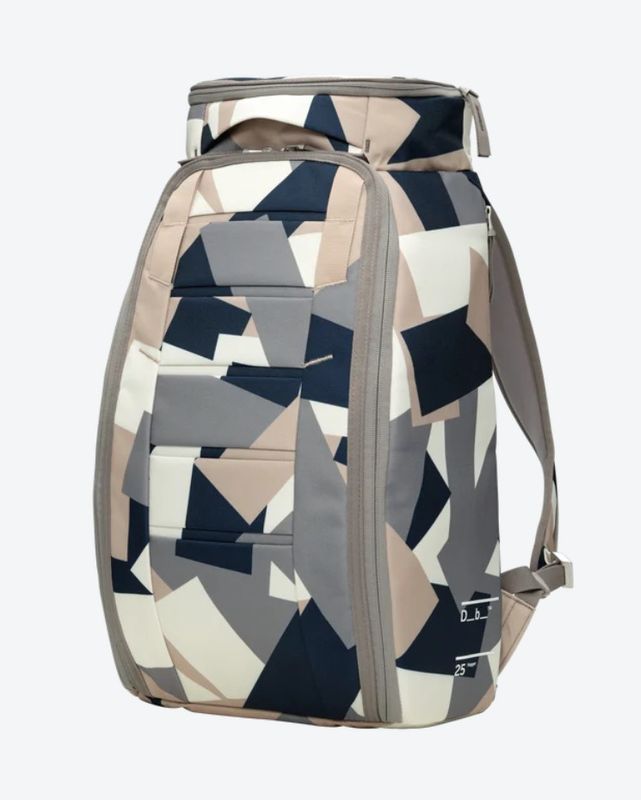 DB HUGGER 25L RYGGSEKK LINE CLUSTER